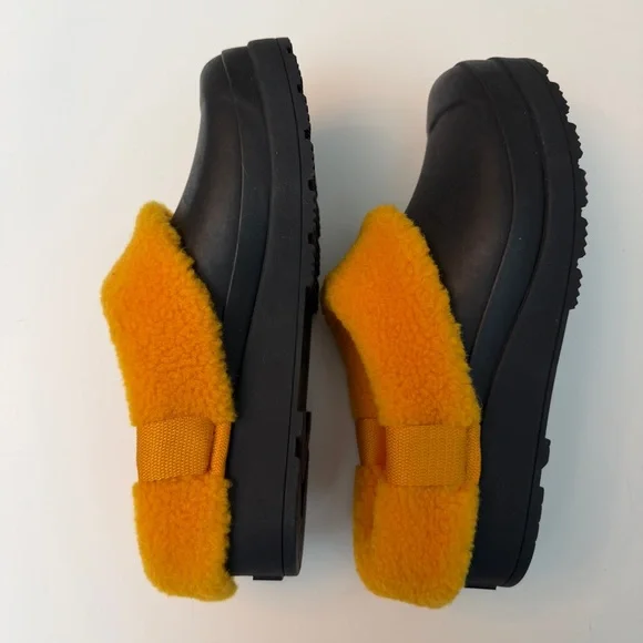 *New* Hunter Women's Play Sherpa Insulated Clogs in Black and Orange, Size 8 - Picture 6 of 8